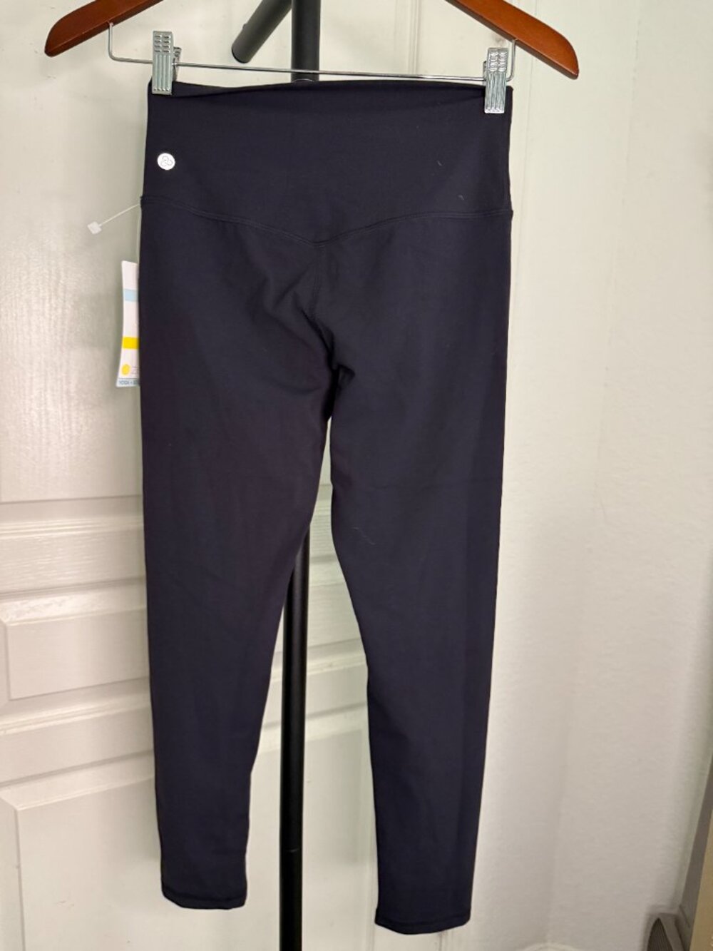 NWT Zella Yoga + Studio High Waist 7/8 Crop Leggings Black- S- MSRP $59 - Picture 12 of 13